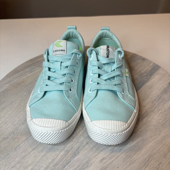Cariuma Pantone Blue Women's Eggshell Blue Canvas Sneakers US Size 8.5 - Picture 4 of 10